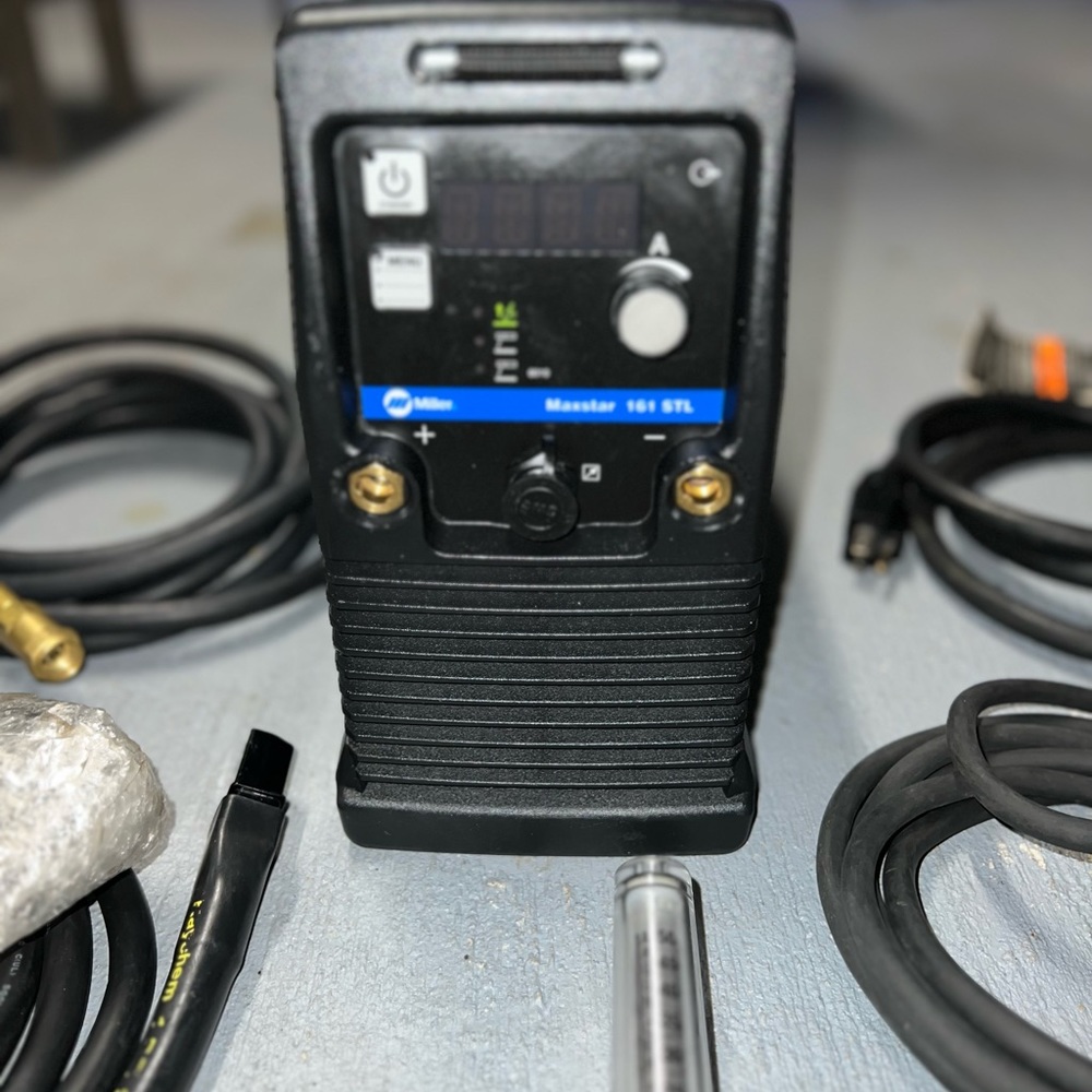 Miller Maxstar 161 STL TIG And Stick Welder With X-Case (907710001) - Picture 4 of 5